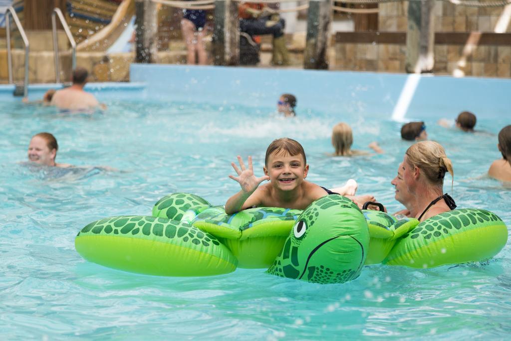 Oostappen Vakantiepark Riviera Beach Biddinghuizen Bagian luar foto
