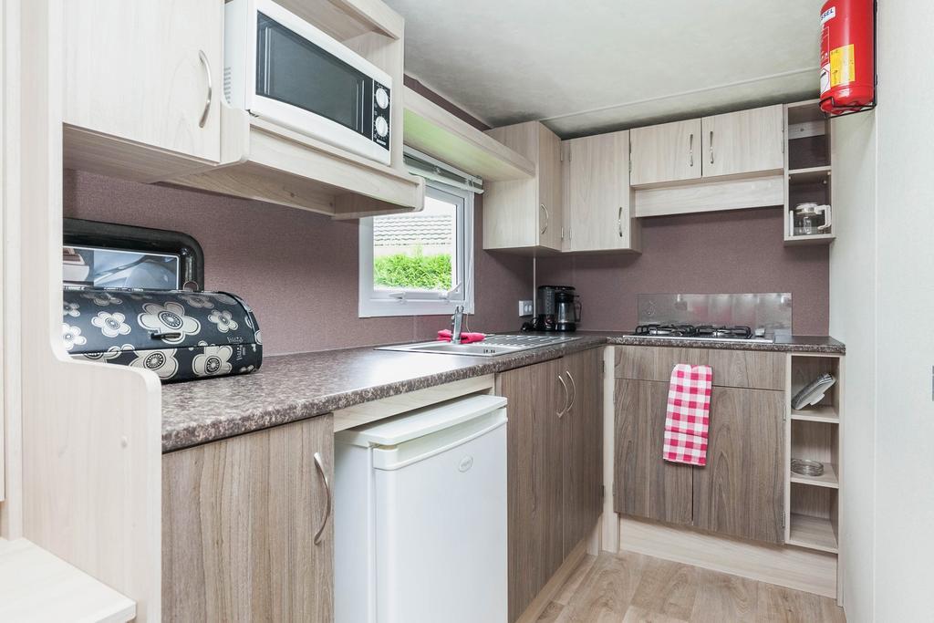Oostappen Vakantiepark Riviera Beach Biddinghuizen Ruang foto