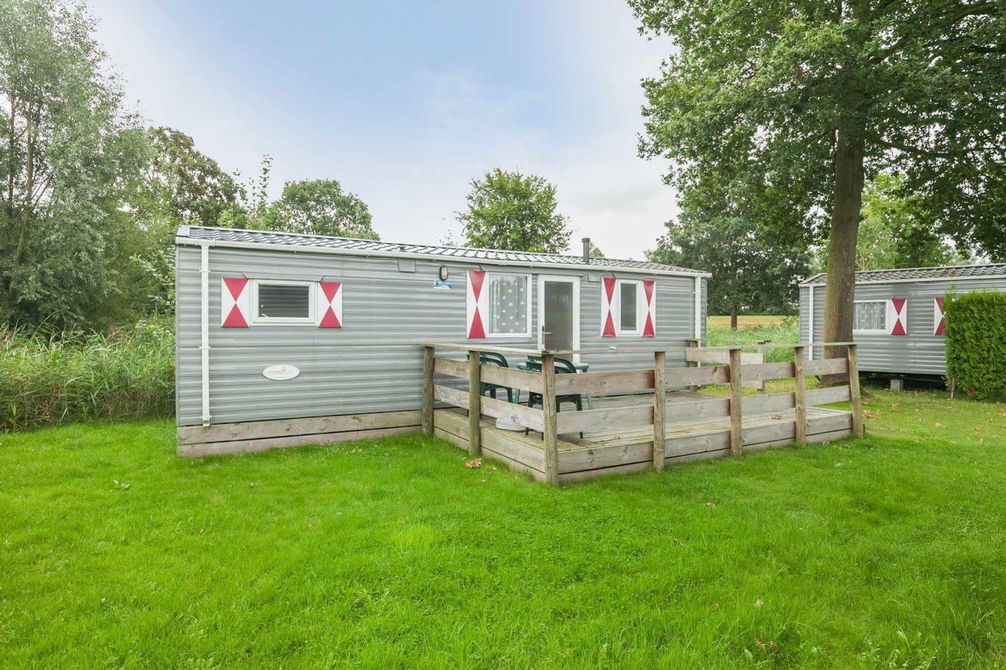 Oostappen Vakantiepark Riviera Beach Biddinghuizen Bagian luar foto