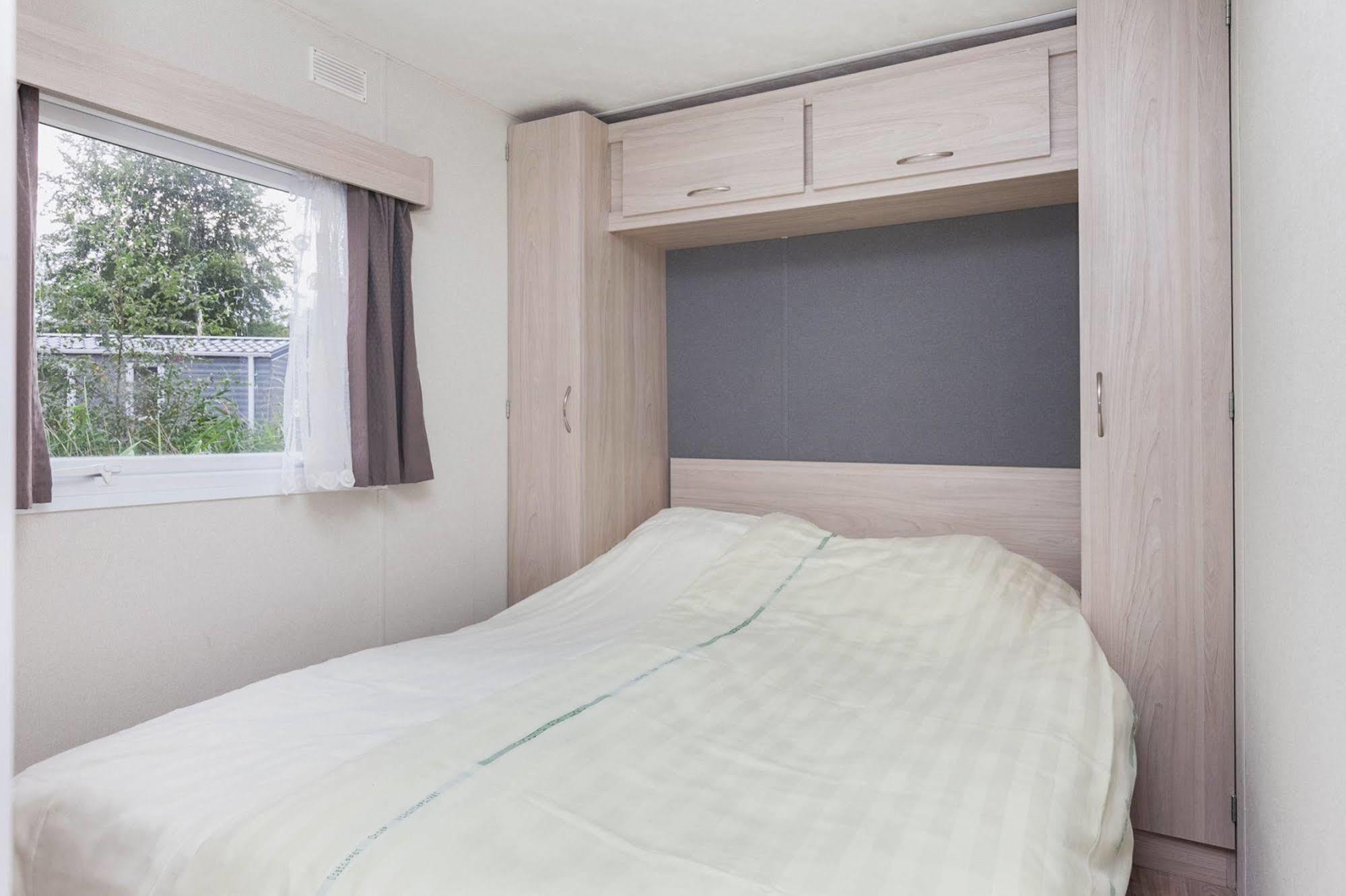 Oostappen Vakantiepark Riviera Beach Biddinghuizen Bagian luar foto