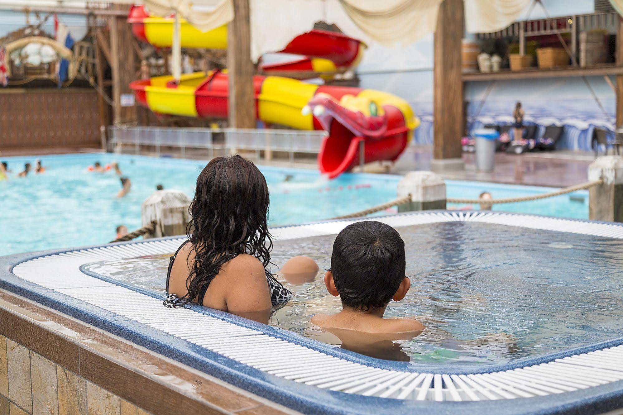 Oostappen Vakantiepark Riviera Beach Biddinghuizen Bagian luar foto